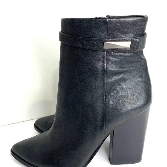 Vince Camuto black real leather high shaft block heel booties size 7.5 zipped - Picture 1 of 6